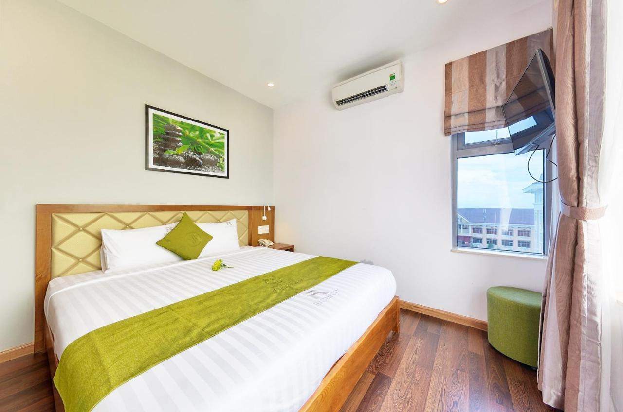 Richico Luxury Apartel Ocean Da Nang Buitenkant foto