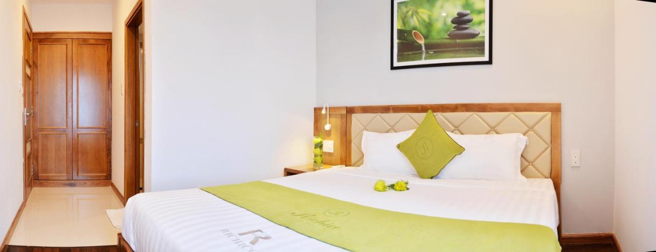 Richico Luxury Apartel Ocean Da Nang Buitenkant foto